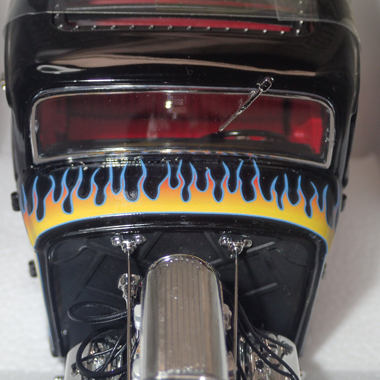 ACME A1805022 - 1/18 Scale 1932 Ford Blown 5 Window w/ Rat Fink figure Diecast Scale Model Replica