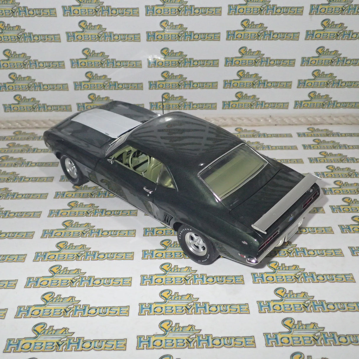 ACME A1805724 - 1/18 Scale - 1969 CHEVROLET COPO CAMARO - GREEN Diecast Scale Model Replica