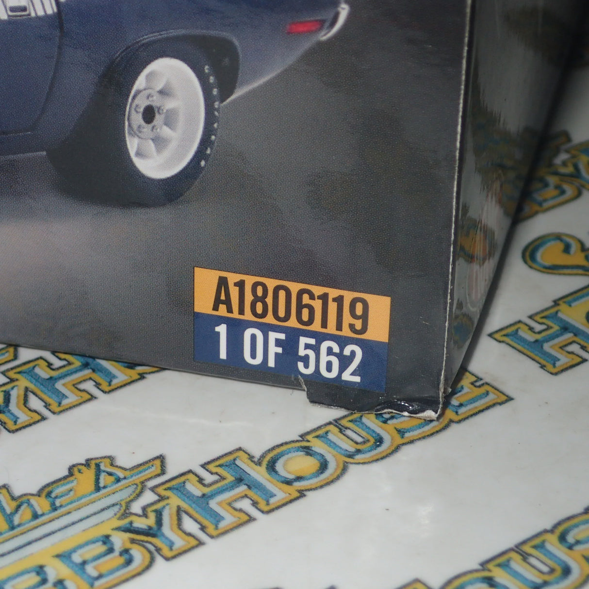 ACME A1806119 - 1/18 Scale - #48 1970 PLYMOUTH TRANS AM BARRACUDA - PILOT CAR Diecast Scale Model Replica