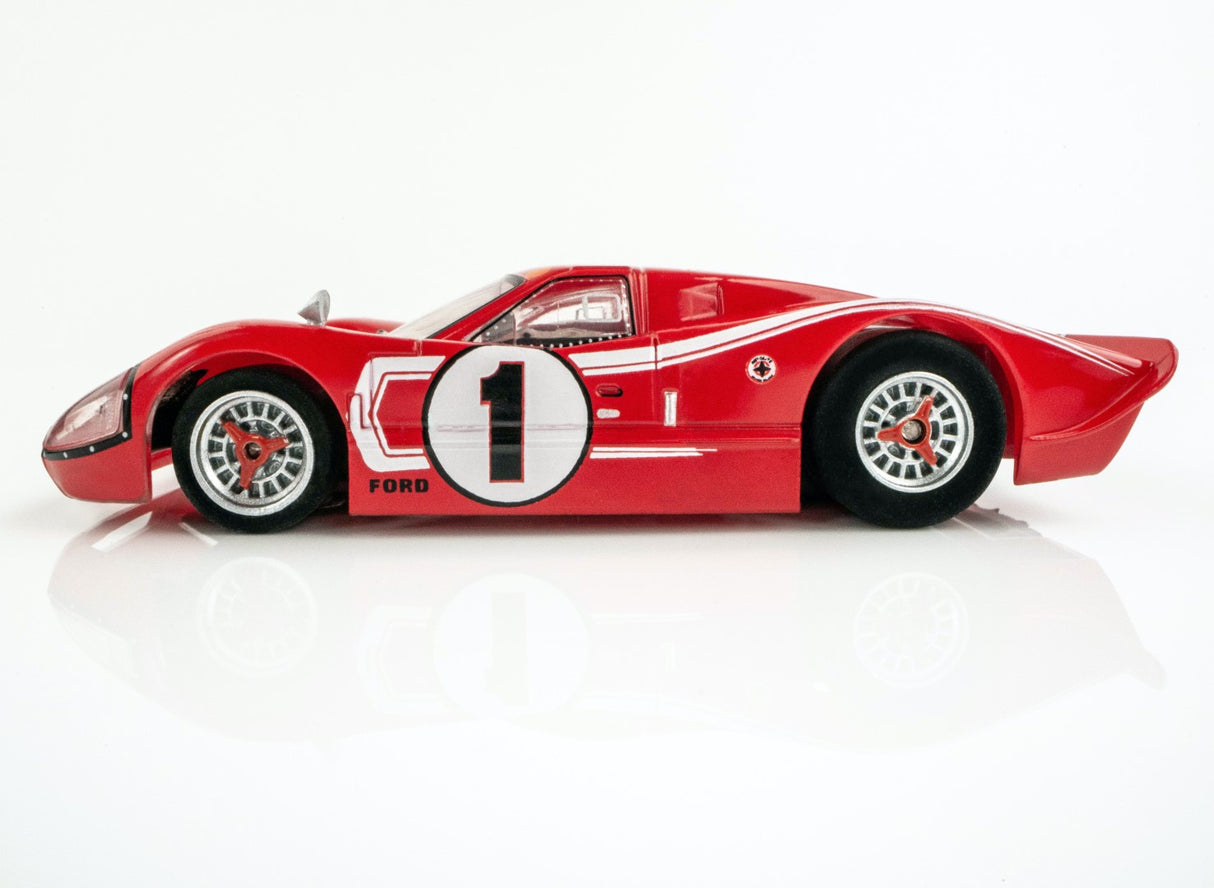 AFX 22042 - Ford GT40 MKIV #1