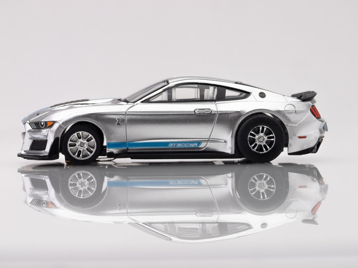 AFX 22099 – 2022 Mustang GT500KR Slvr/Blu