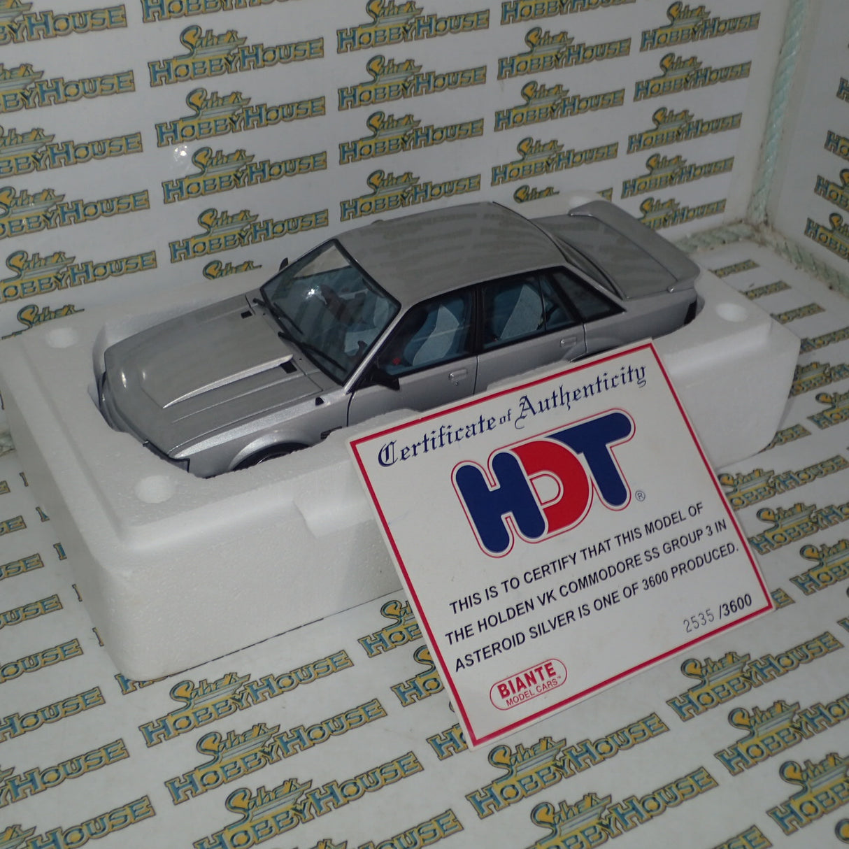 Biante B182705A 1/18 Scale Holden VK Commodore SS Group Three in Asteroid Silver