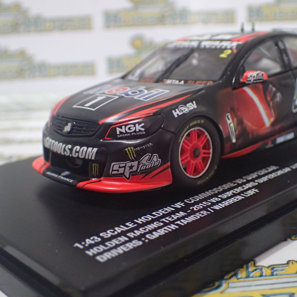 Biante B43H15N - 1/43 Scale Star Wars Livery Holden VF Commodore V8 Supercar Holden Racing Team - 2015 V8 Supercars Supercheap Auto Bathurst 1000 #2 Garth Tander/Warren Luff