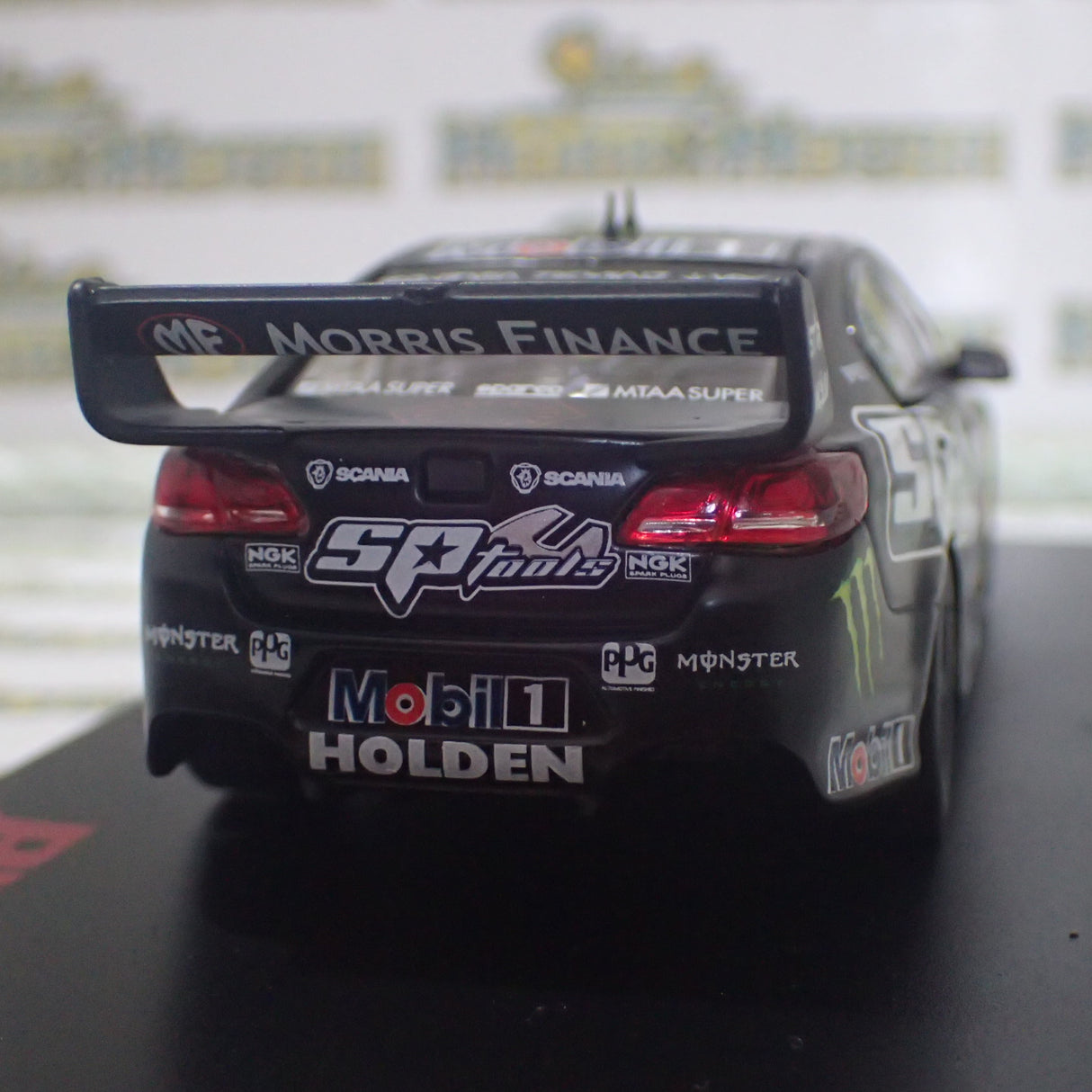 Biante B43H15N - 1/43 Scale Star Wars Livery Holden VF Commodore V8 Supercar Holden Racing Team - 2015 V8 Supercars Supercheap Auto Bathurst 1000 #2 Garth Tander/Warren Luff