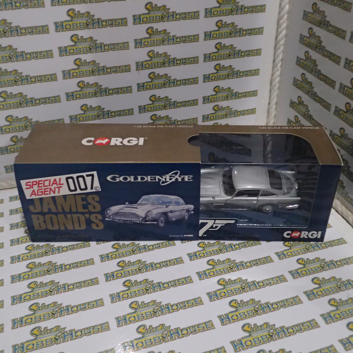 Corgi CC04311 - 1/36 Scale Aston Martin DB5 'Goldeneye' Die-cast Scale Model Replica