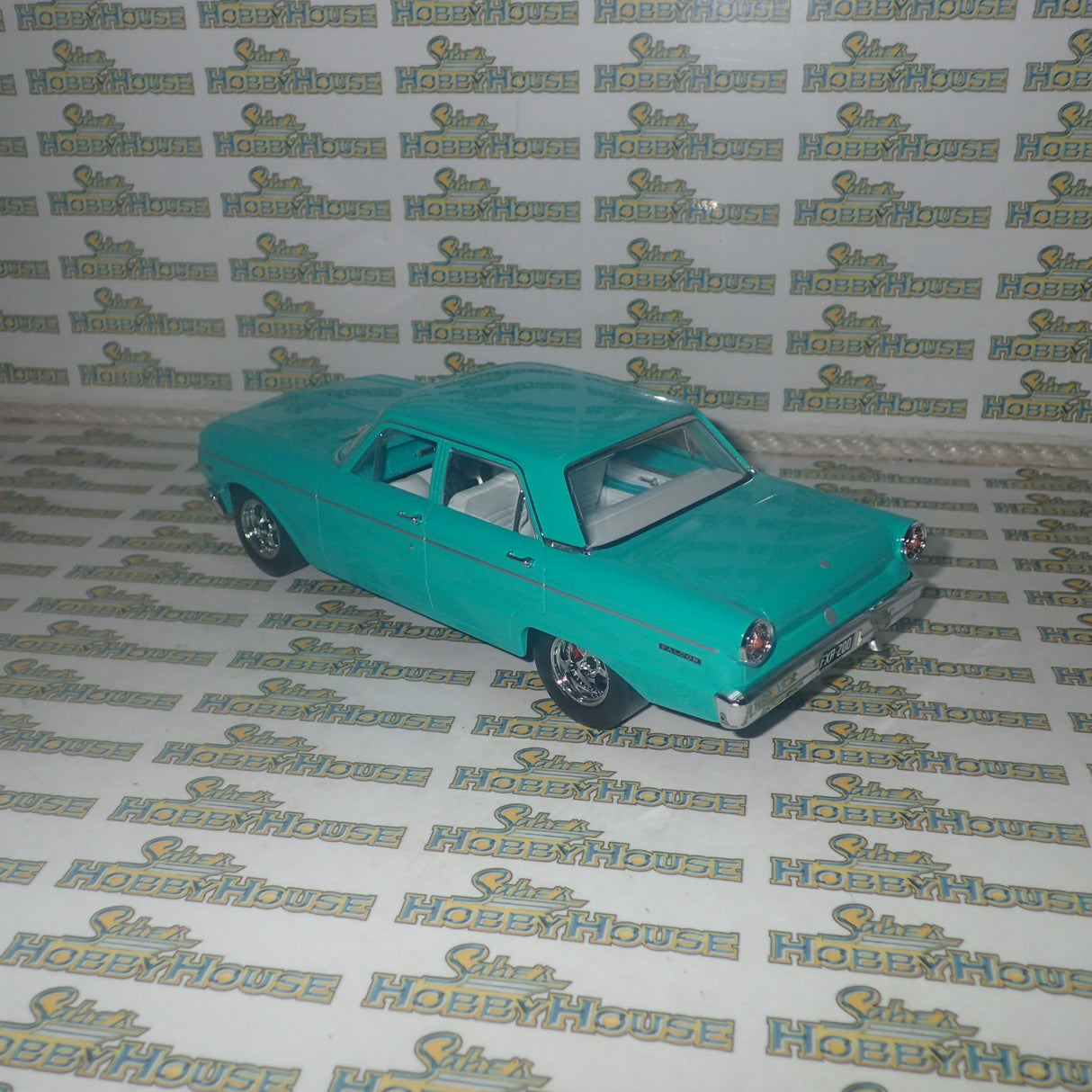 DDA DDA002 - 1/18 Scale Artisan Collection 1965 Ford XP Falcon in Teal Die-cast Model Replica