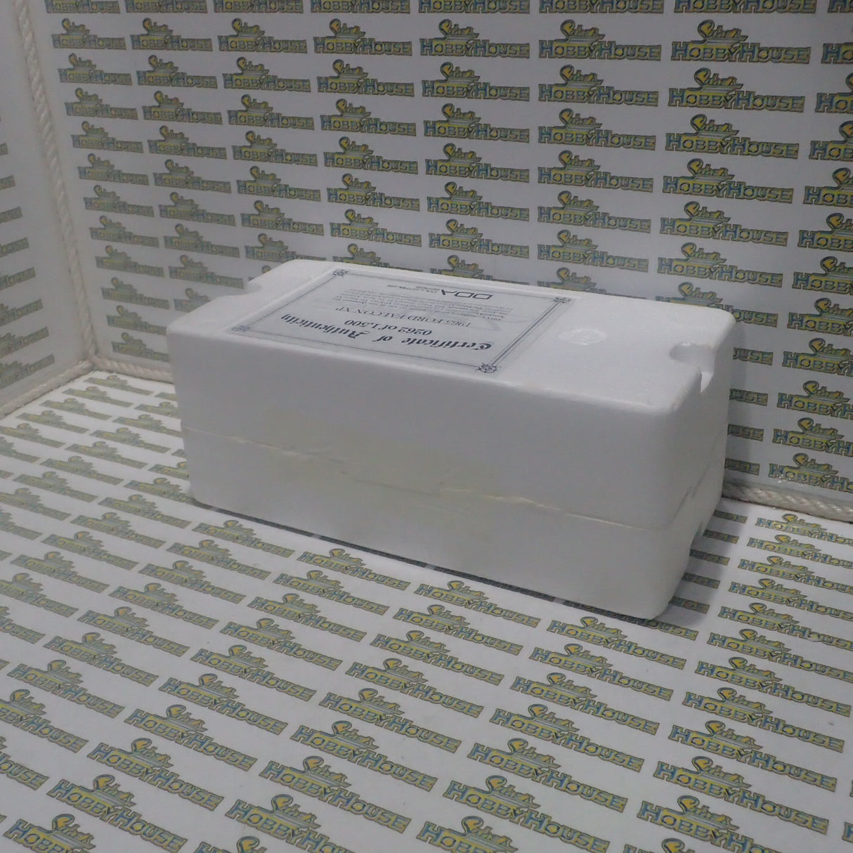 DDA DDA002 - 1/18 Scale Artisan Collection 1965 Ford XP Falcon in Teal Die-cast Model Replica