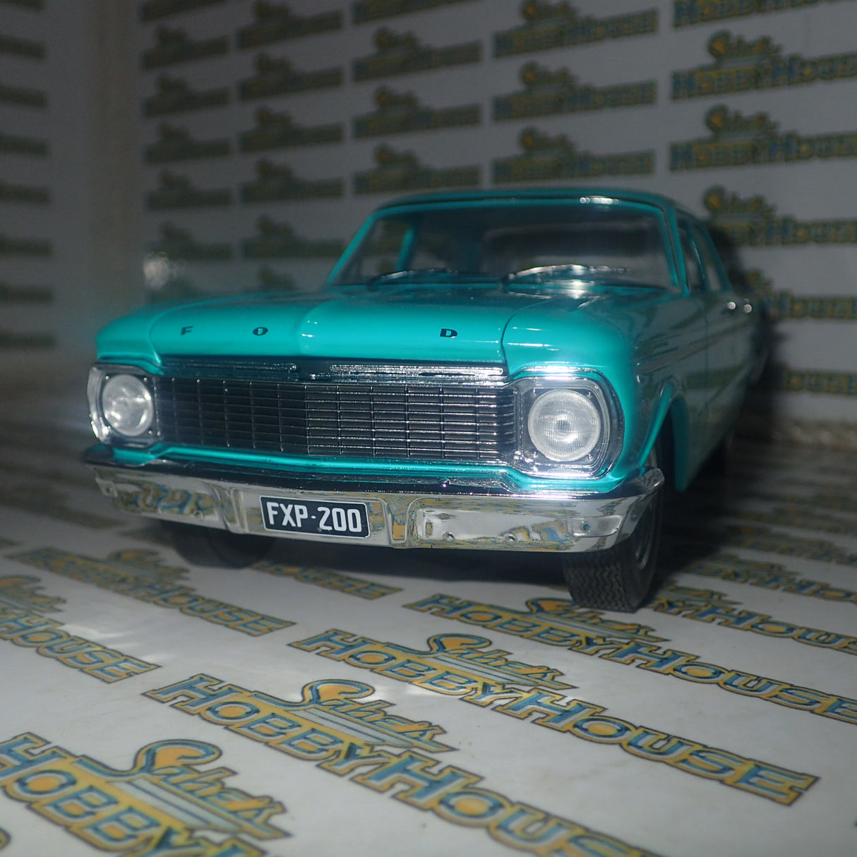 DDA DDA002 - 1/18 Scale Artisan Collection 1965 Ford XP Falcon in Teal Die-cast Model Replica