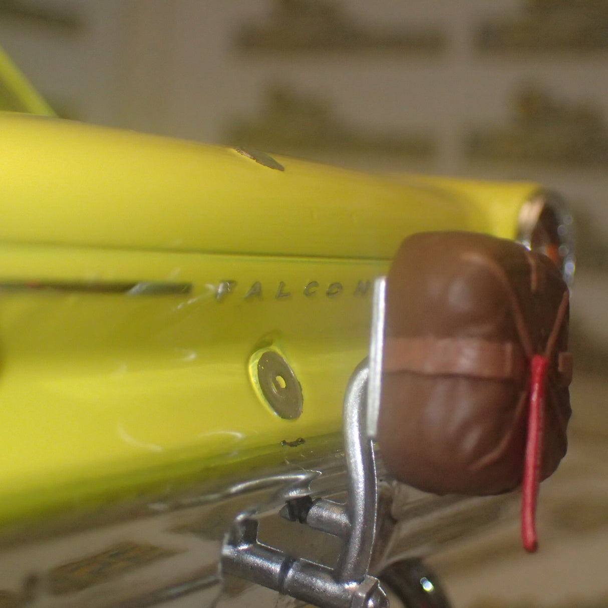 Greenlight DDA004 – 1:18 1965 XP Falcon Sedan Drag with Blown Engine (Sealed Body) Scale Replica