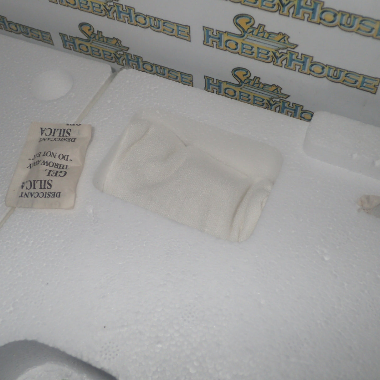 GMP G3502006 - 1/35 Scale P-51D Mustang 44-14789 Missouri Armada Die-Cast Plane