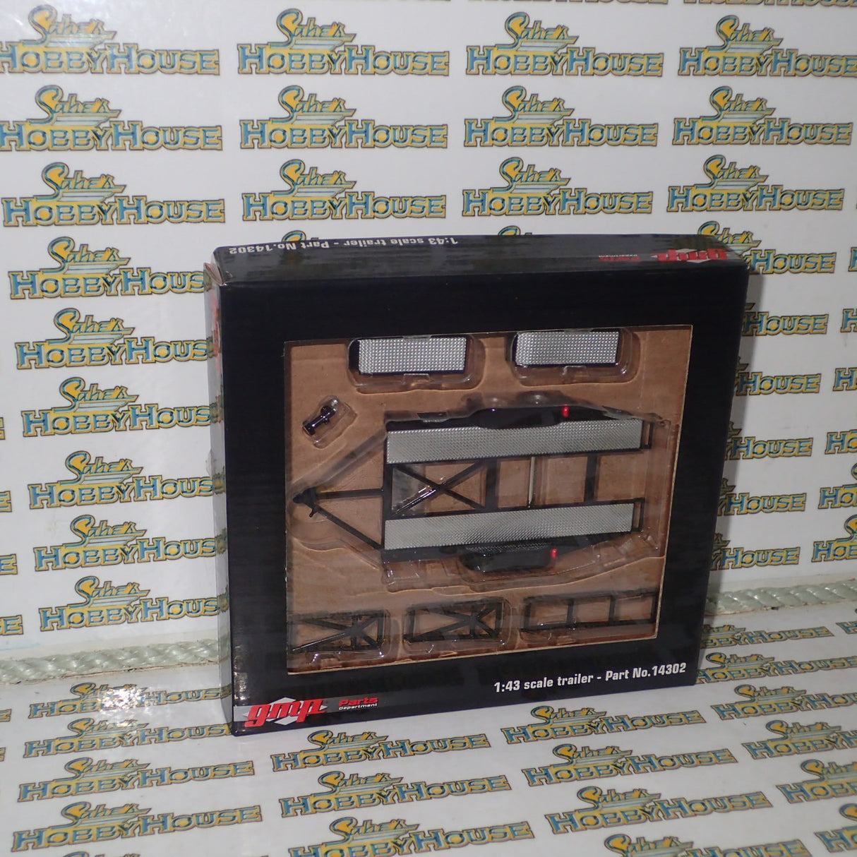 GMP 14302 – 1/43 Scale – GMP TANDEM CAR TRAILER WITH TIRE RACK - CHEVROLET - Diecast Model Replica