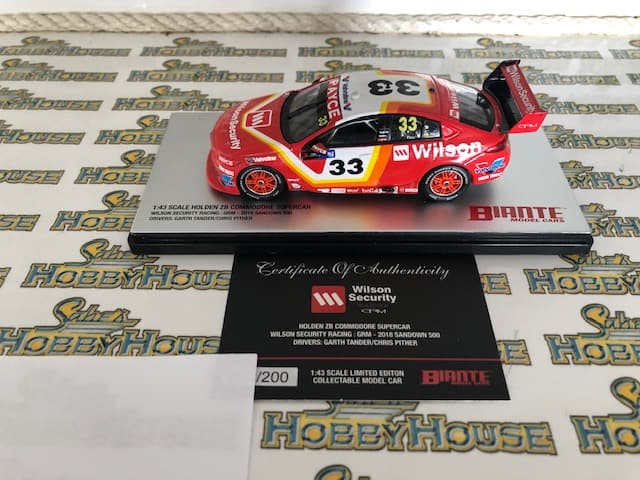 Biante B43H18M – 1/43 Scale – HOLDEN ZB COMMODORE #33 DRIVERS: GARTH TANDER/CHRIS PITHER Diecast Scale Model Replica