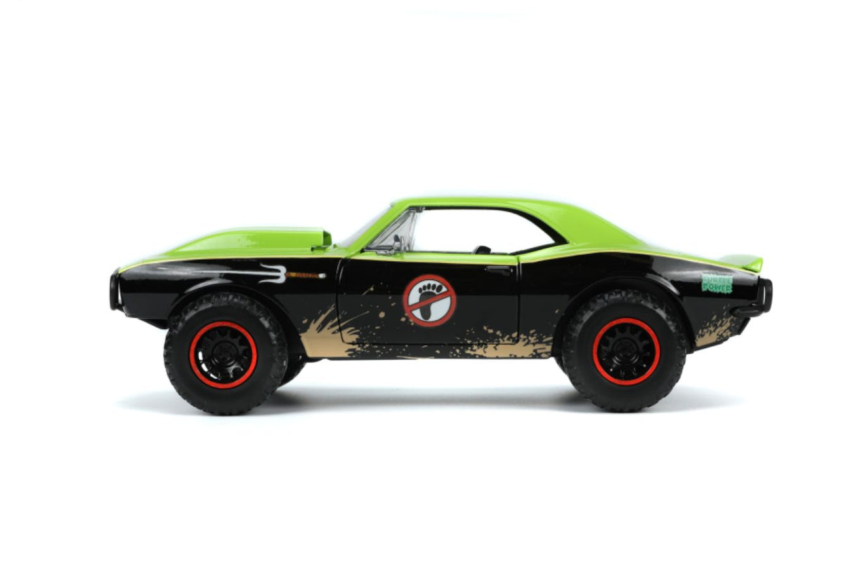 Jada Toys JAD33386 - 1/24 Scale Teenage Mutant Ninja Turtles (TV 1987) 1967 Chevrolet Camaro with Raphael