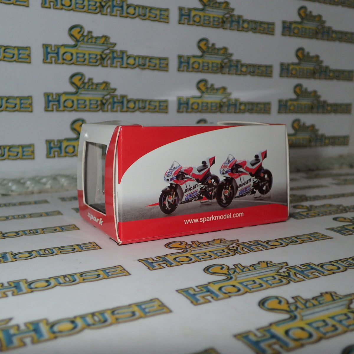 Spark Models M43045 - 1/64 Scale - Ducati GP17 #04 - Ducati Team Winner Italian GP - Mugello - 2017 Andrea Dovizioso Scale Model Replica