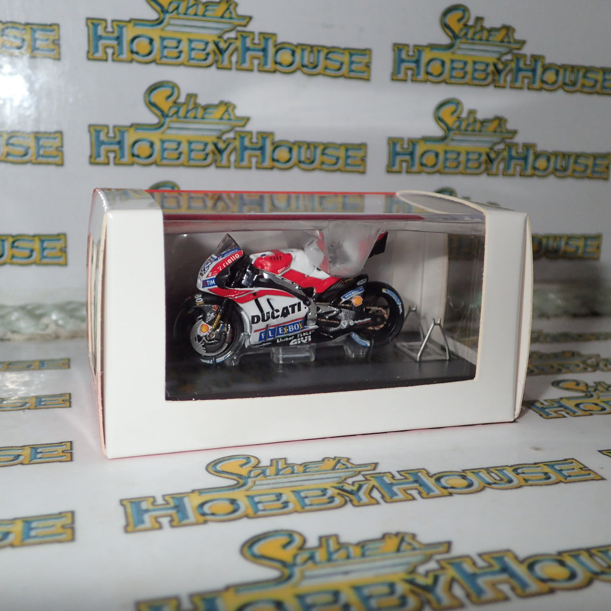 Spark Models M43045 - 1/64 Scale - Ducati GP17 #04 - Ducati Team Winner Italian GP - Mugello - 2017 Andrea Dovizioso Scale Model Replica