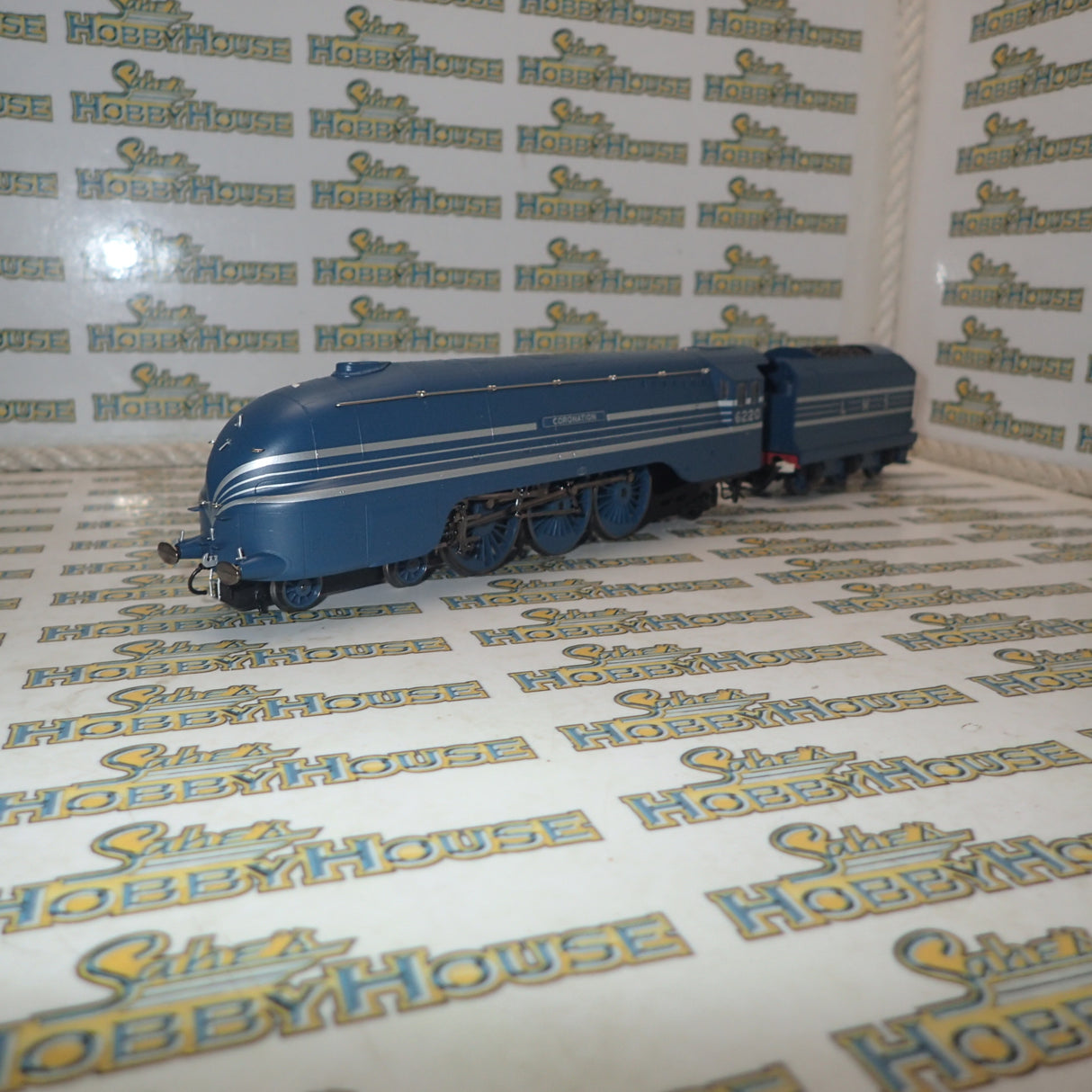 Hornby R3092 - OO Hornby Coronation Scot Train Pack - Limited Edition - Ltd Edition