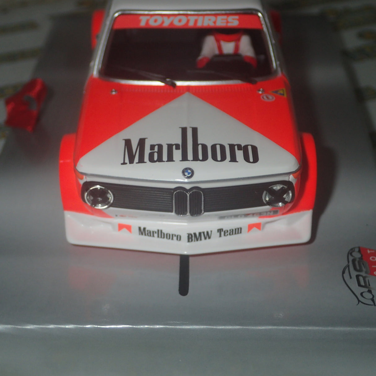 Revo Slot RS095 – 1/32 Scale BMW 2002 MARLBORO #69