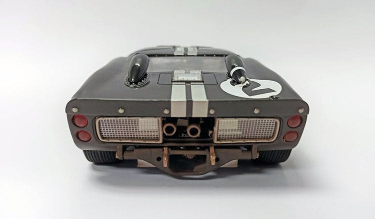 Shelby Collectibles SC-411R - 1/18 Scale #2 FORD GT40 MKII - 24 HOURS OF LE MANS - 1ST PLACE - AFTER RACE