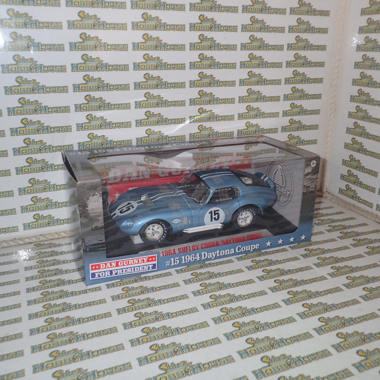 Shelby Collectibles SC18003 - 1/18 #15 1964 Daytona Coupe - Dan Gurney for President