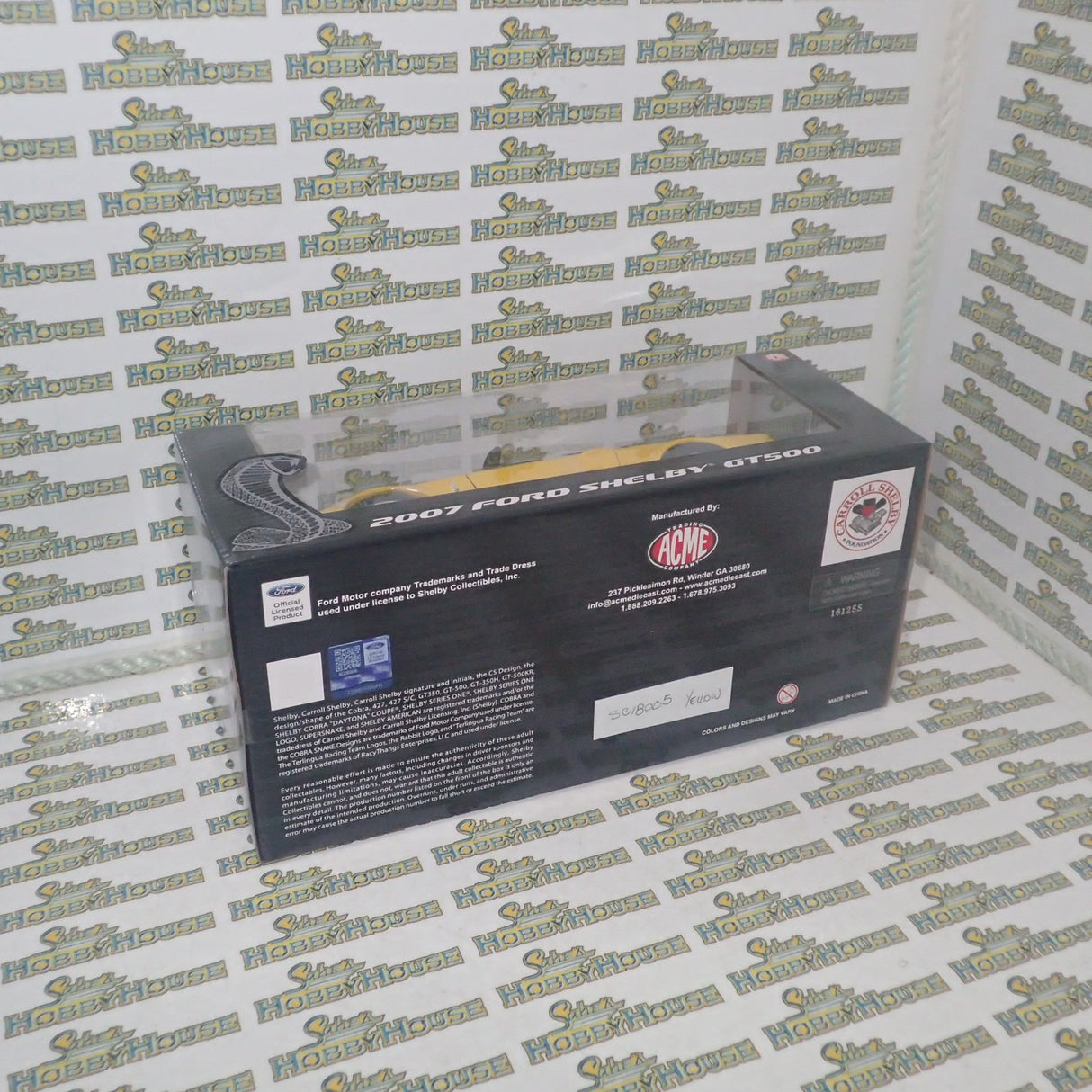Shelby Collectibles SC18005 - 1/18 2007 Ford Mustang Shelby GT500 - Yellow scale replica