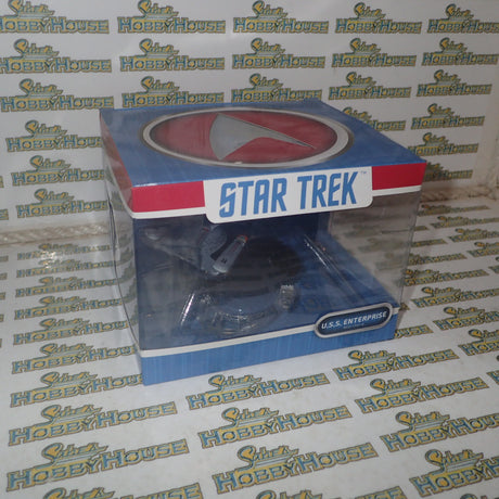 QMX Mini Masters 02406 - Star Trek U.S.S. Enterprise NCC-1701-D Replica Figure