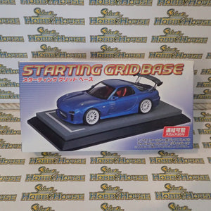 Aoshima 036358 - 1/24 Scale Starting Grid Base Display Case