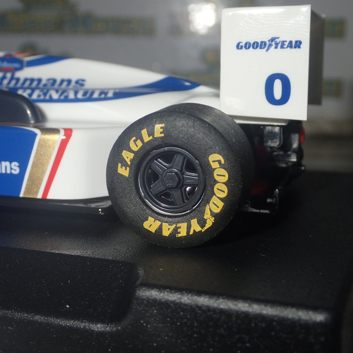 NSR N0367IL - 1:32 SCALE FORMULA 86/89 - ROTHMANS DH #0 LIVERY