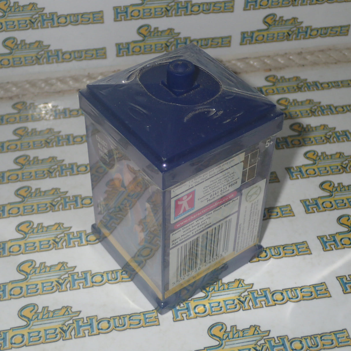 BBC 04003 - Doctor Who 'The Flesh' Goo Pod with Body Parts