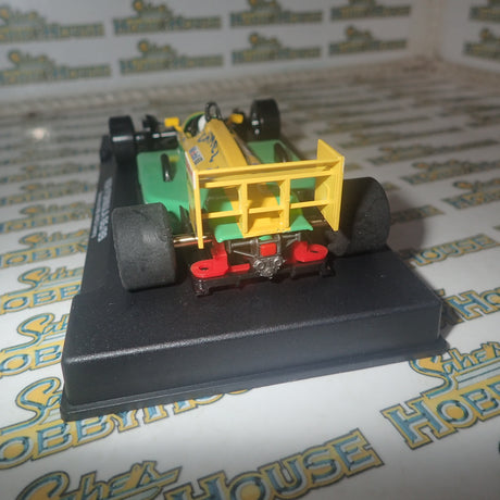 NSR 0401IL - 1:32 SCALE FORMULA 86/89 - BENETTON CAMEL MB #20 LIVERY