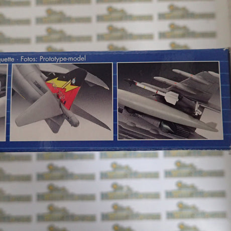 Revell 04280 1/72 scale BAe Harrier GR Mk. 7 Plastic Model Kit