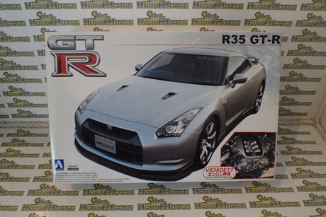 Aoshima 042847 - 1/24 Scale Nissan R35 GT-R VR38 DETT Plastic Model Kit