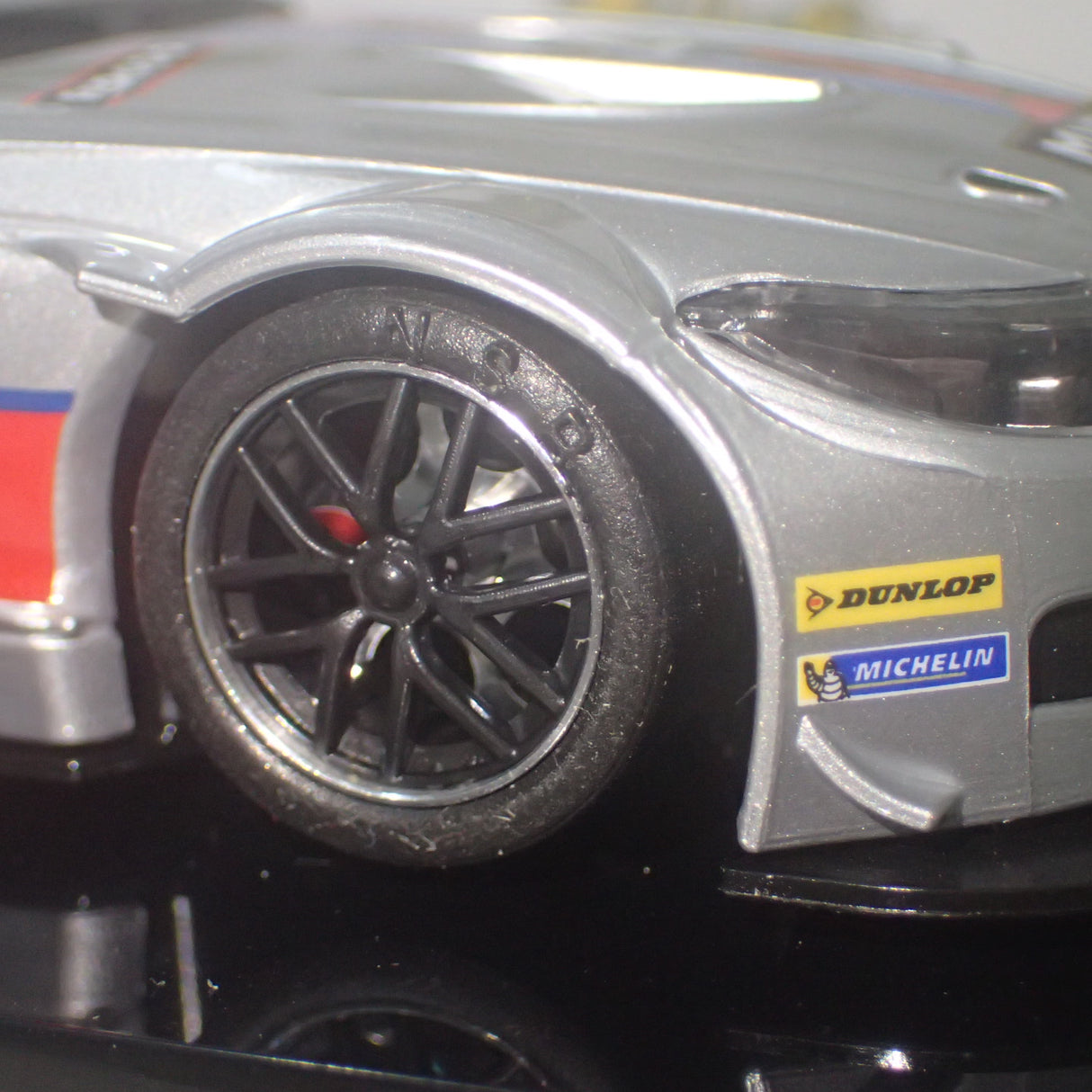 NSR 0600AW - 1:32 SCALE BMW Z4 GT3 Martini Racing Livery Grey n.24