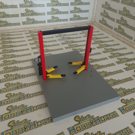 TSM 08001- 1/43 Scale - Snap on Garage Series Twin Post Lift