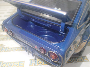 kYOSHO 08252C - 1/18 Nissan Skyline GT-R 2000 (KPGC110) Presentation 1972