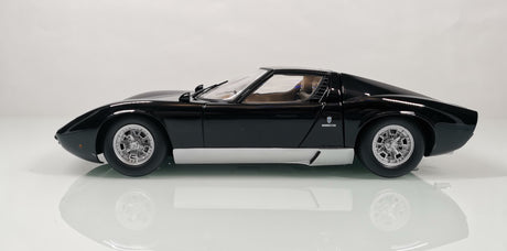 Kyosho 08312BK - 1/18 Scale 1972 Lamborghini Miura P400