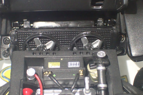 Kyosho 08312BK - 1/18 Scale 1972 Lamborghini Miura P400