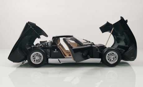 Kyosho 08312BK - 1/18 Scale 1972 Lamborghini Miura P400