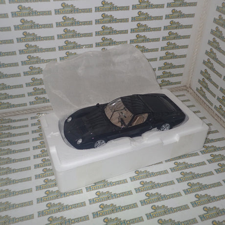 Kyosho 08312BK - 1/18 Scale 1972 Lamborghini Miura P400