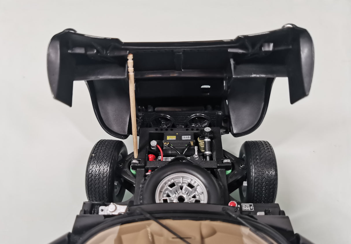 Kyosho 08312BK - 1/18 Scale 1972 Lamborghini Miura P400