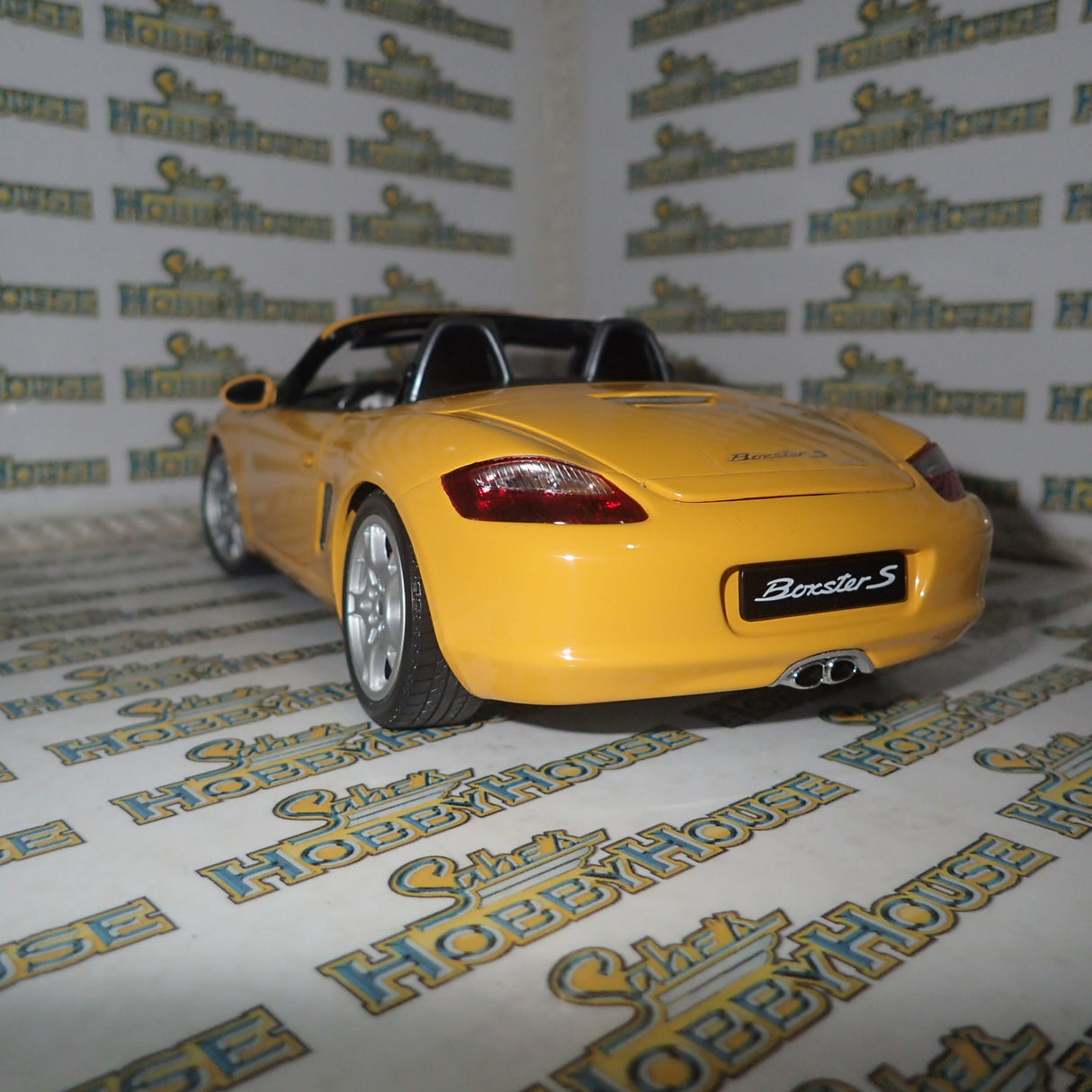 Kyosho 08381Y - 1/18 PORSCHE BOXSTER S 987 Yellow