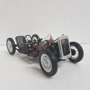 Biante BROCK01 - 1/18 Scale - The Peter Brock Collection - Brock 01 Austin 7 Paddock Basher Diecast Scale Model Replica