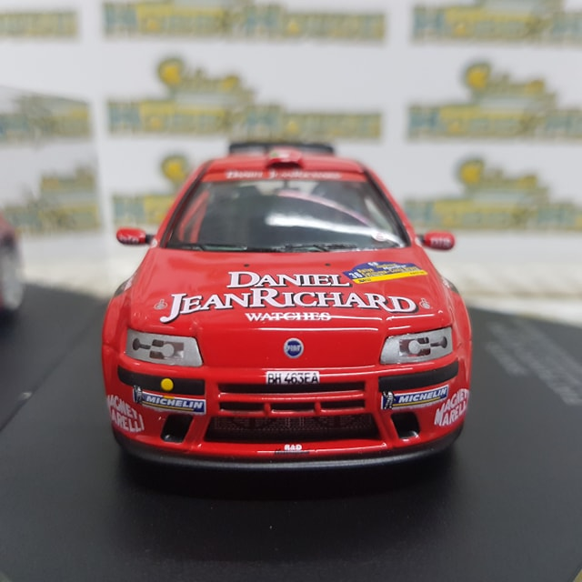 Vitesse SKM155 - 1/43 Scale Fiat Punto Kit Car #58 M. Macaluso / A . Celot Rallye Catalunya-Costa Brava 2000 Scale Model Replica