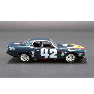 ACME - 1/64 Scale - GL-51264 #42 1970 Plymouth Trans Am Barracuda - Swede Savage Diecast Scale Model Replica
