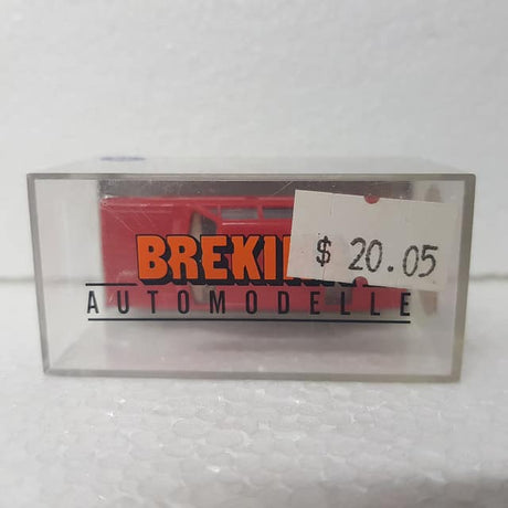 Brekina – 1/87 – HO/00 Scale – Opel Rekord C Plastic Scale Model Replica