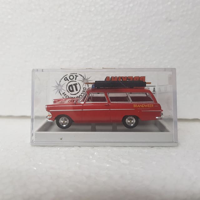 Brekina – 1/87 – HO/00 Scale – Opel Rekord P2 Caravan "Brandweer" Plastic Scale Model Replica