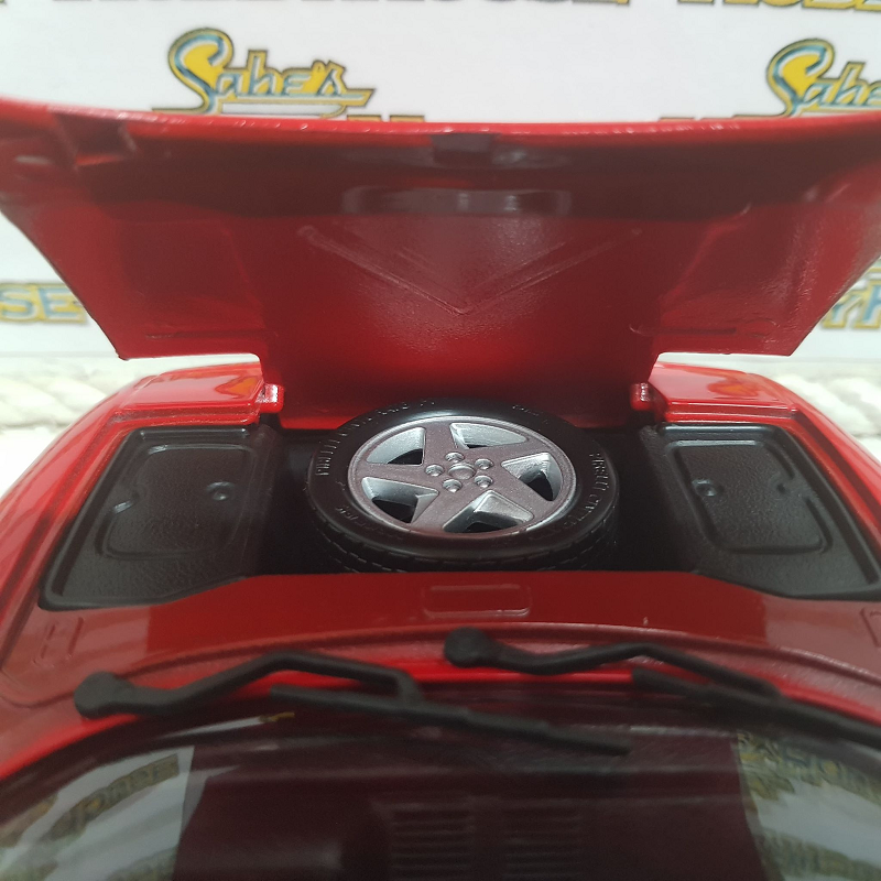 Burago - 1/18 Scale - Ferrari 348ts in Red Diecast Scale Model Replica