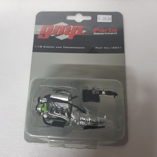 GMP - 1/18 Scale - Ford 5.0 Engine &amp; Transmission Scale Model Replica