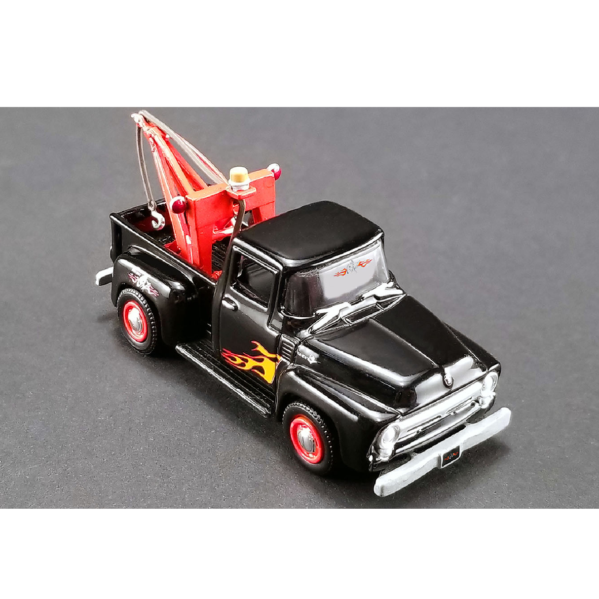 ACME - 1/64 Scale - Stacey David's What Are You Workin' On? 1956 Ford F-100 Wrecker Diecast Scale Model Replica