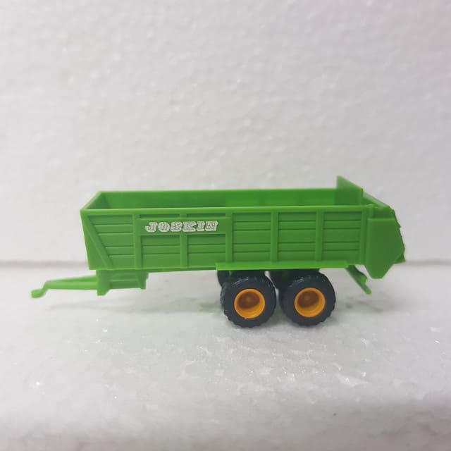 Wiking 955 01 22 - N Scale Joskin Stall Manure Spreader Plastic Scale Model Replica
