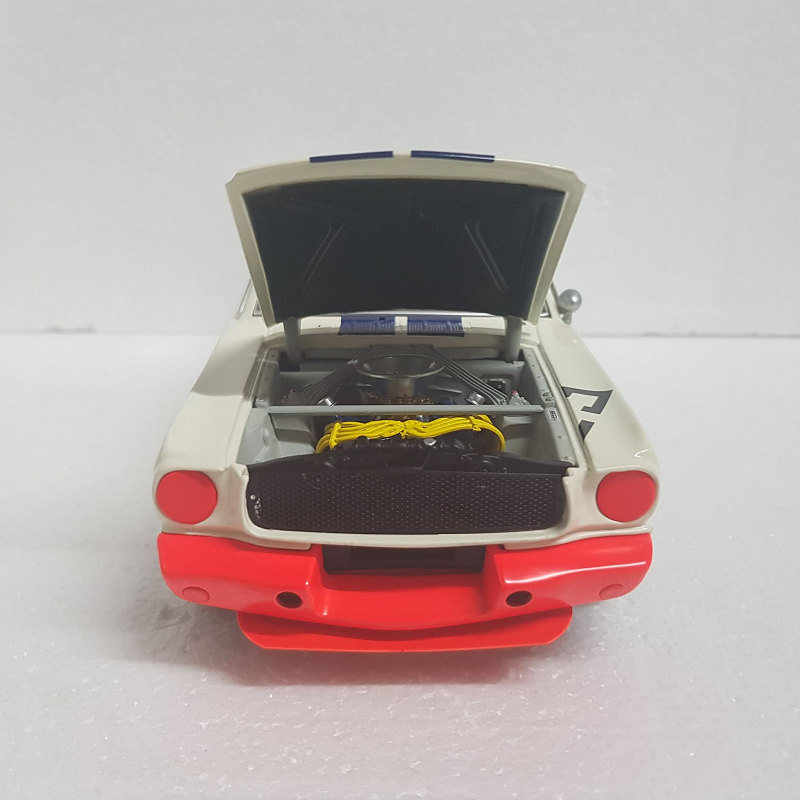 ACME A1801813 - 1/18 Scale - Charlie Kemp 1965 Shelby G.T.350R only 123 Diecast Scale Model Replica's made